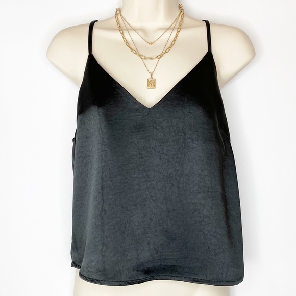 Wild Honey v-neck tanks top black - Picture 2 of 6